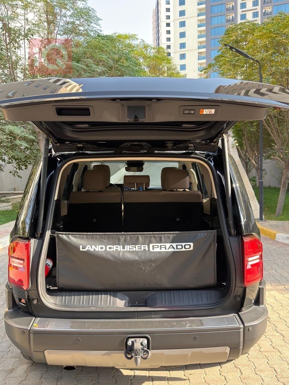 تۆیۆتا لاندكروزر پرادۆ